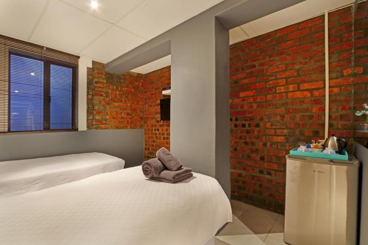 Happy Rhino Hotel Cape Town Eksteriør bilde