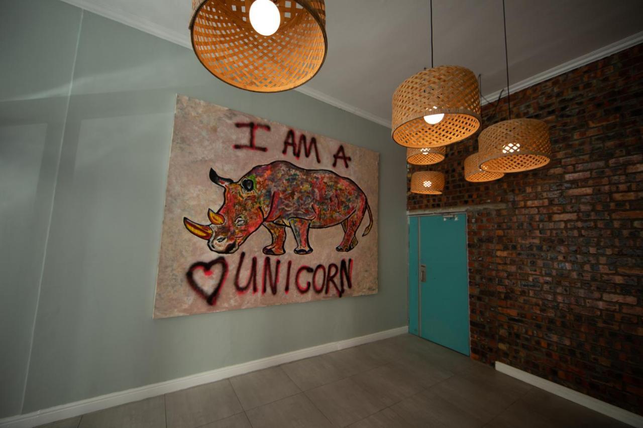 Happy Rhino Hotel Cape Town Eksteriør bilde