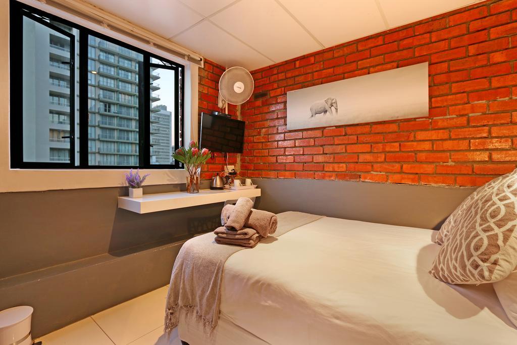 Happy Rhino Hotel Cape Town Eksteriør bilde